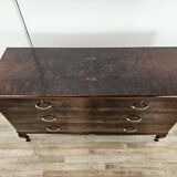 Chest of drawers with five drawers in wood and brass