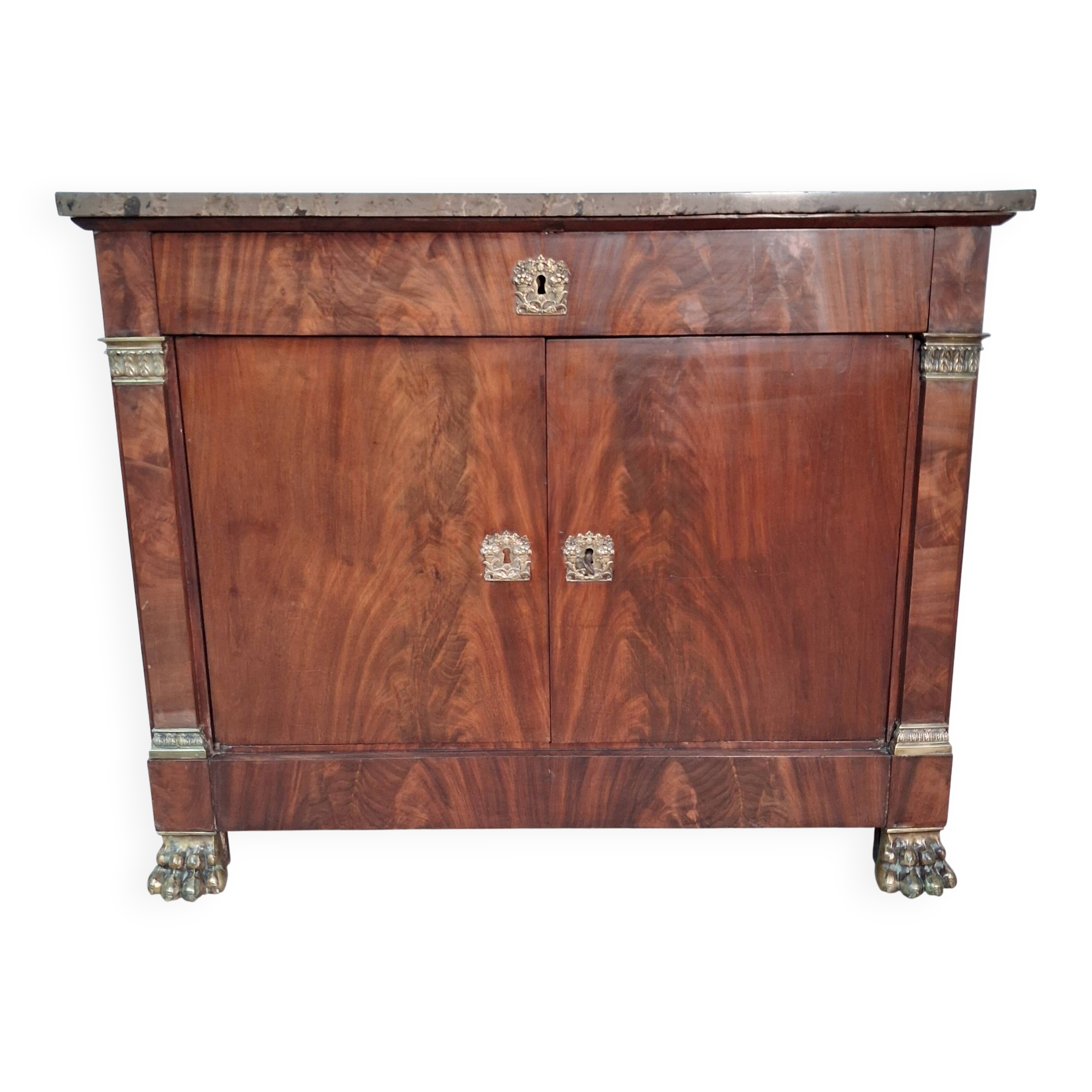Buffet with 2 doors and marble top from the Empire period.