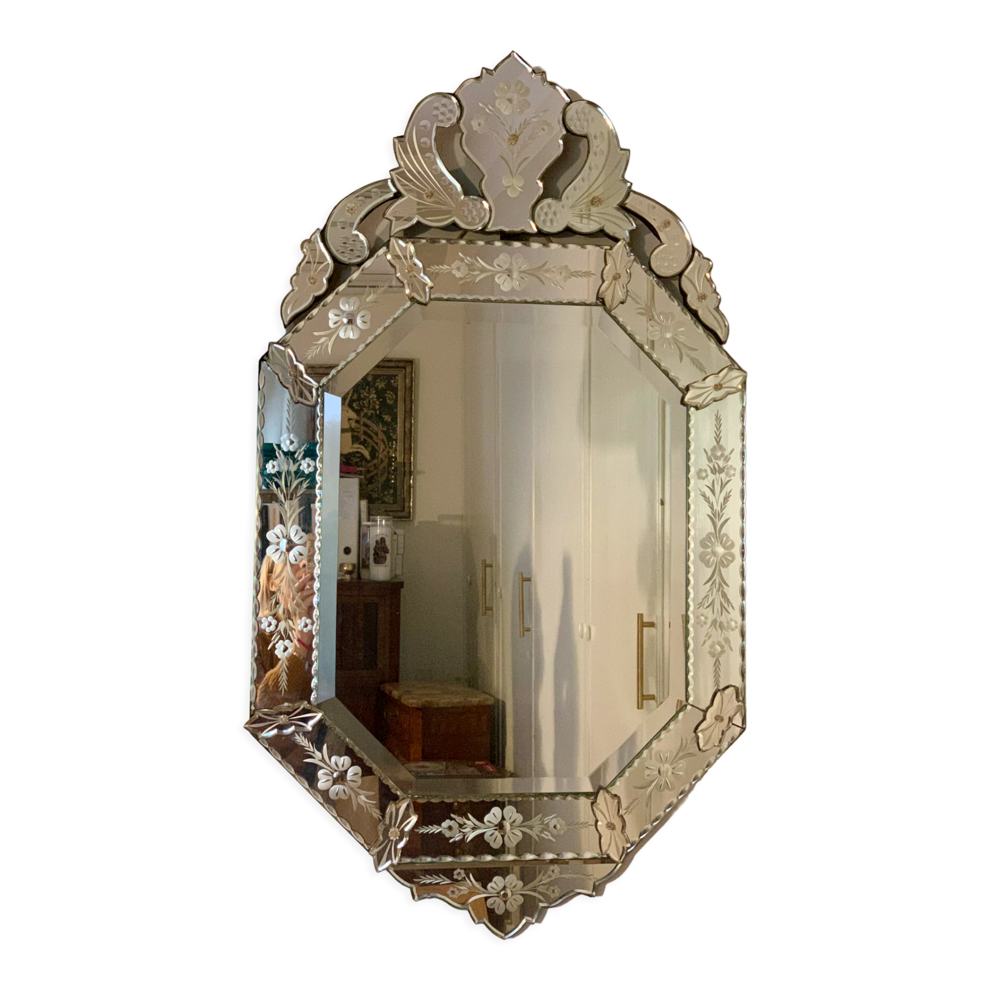 Bevelled venetian mirror with pediment, high 110 cm