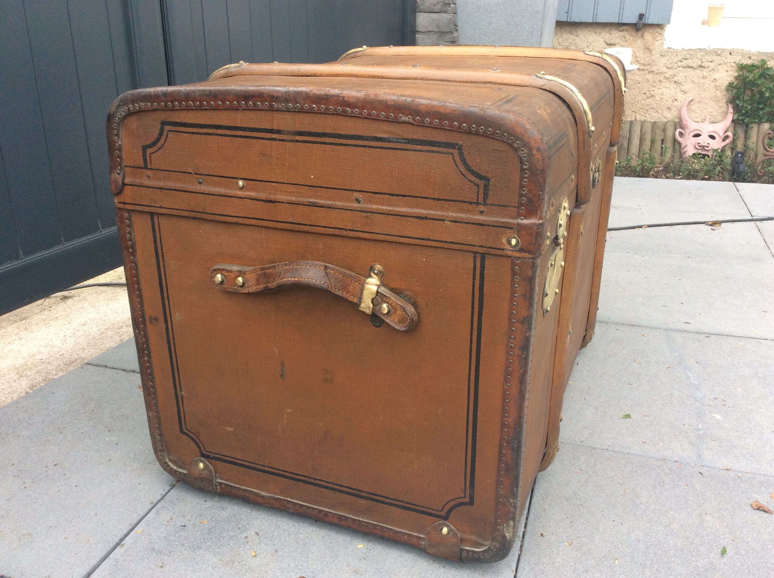 Luxury travel trunk 19 eme