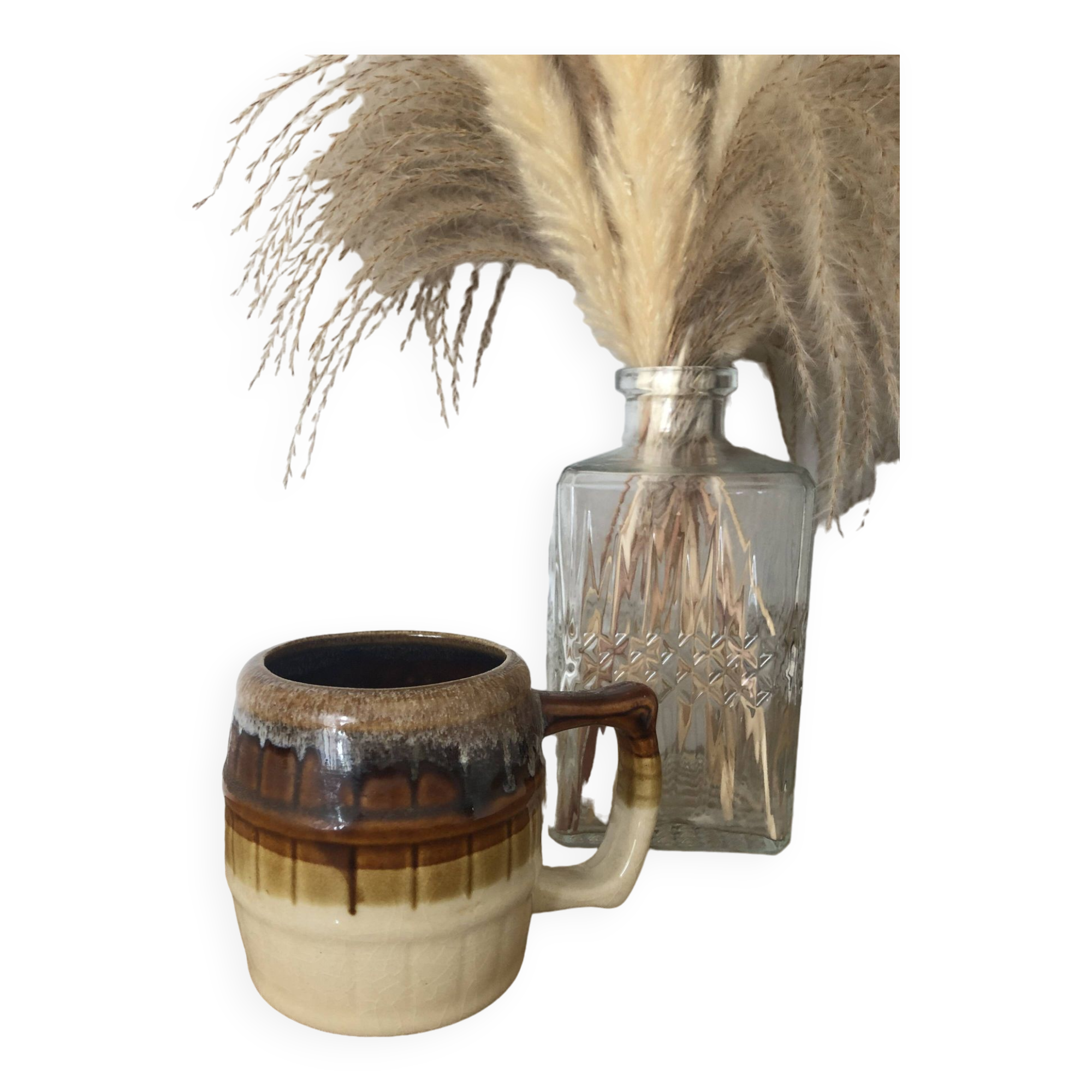 Vintage small brown mug