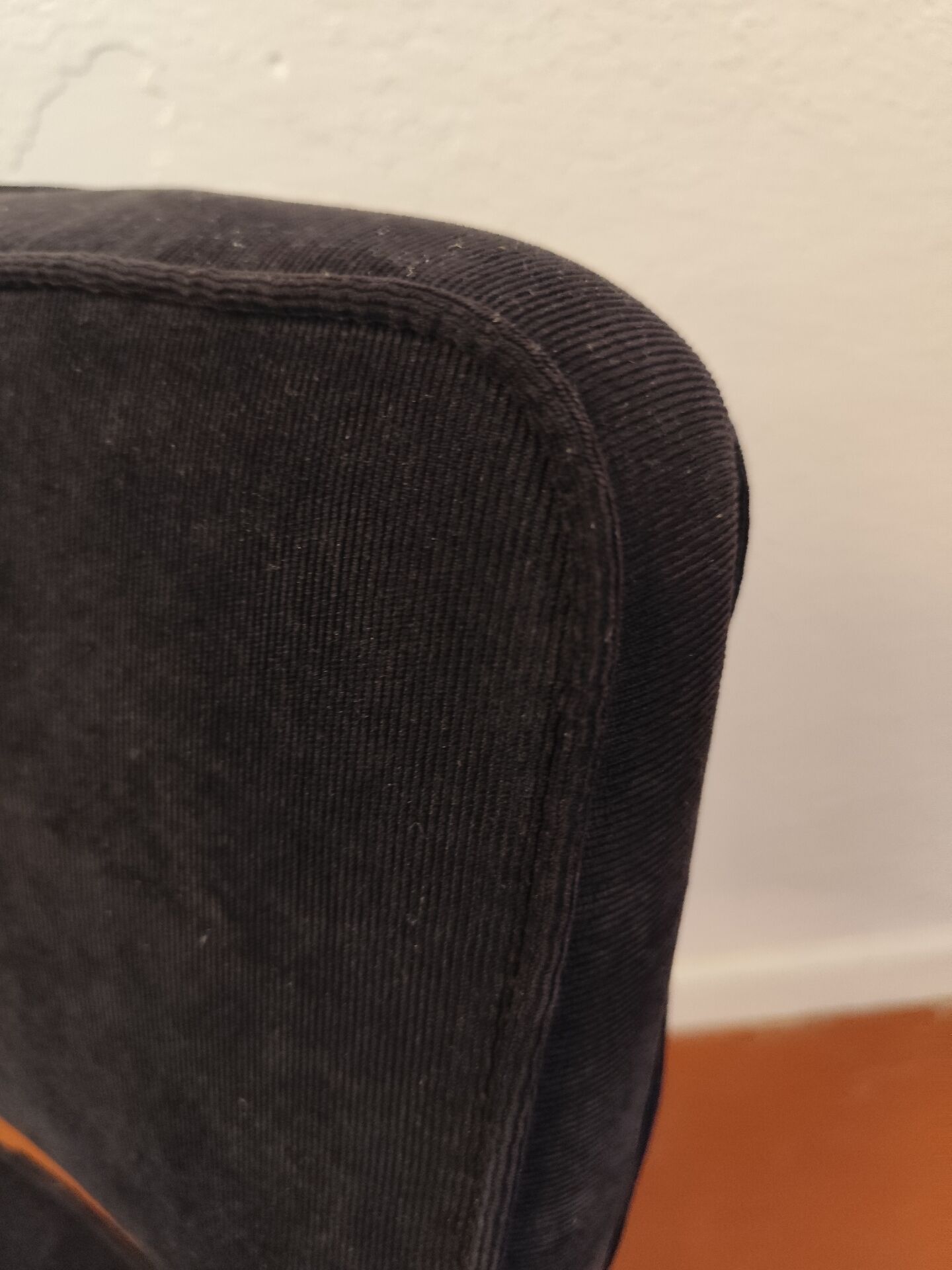Lot 4 chaises velours noir