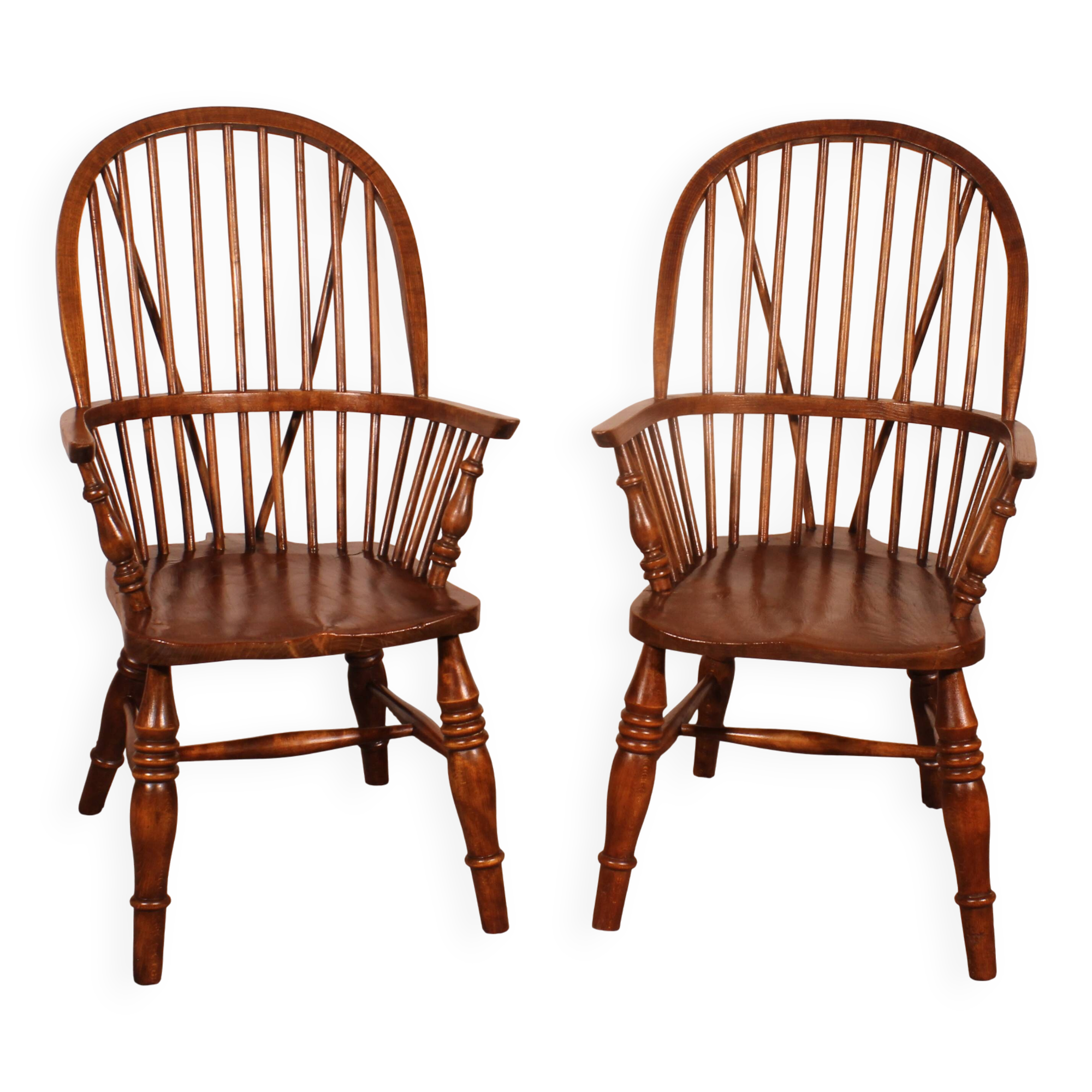 Pair of 19th Century English Windsor Armchairs
