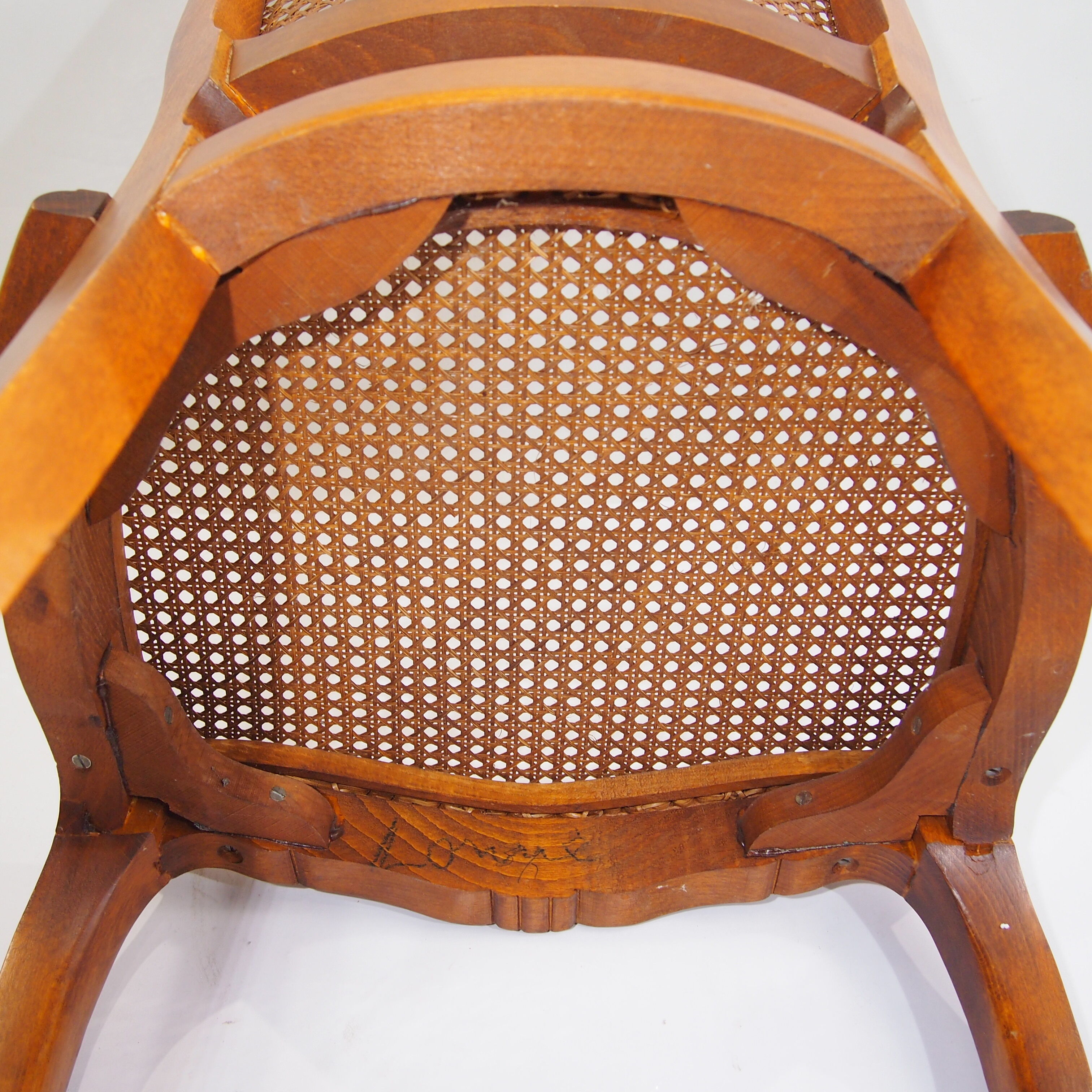 6 old wooden and canning chairs