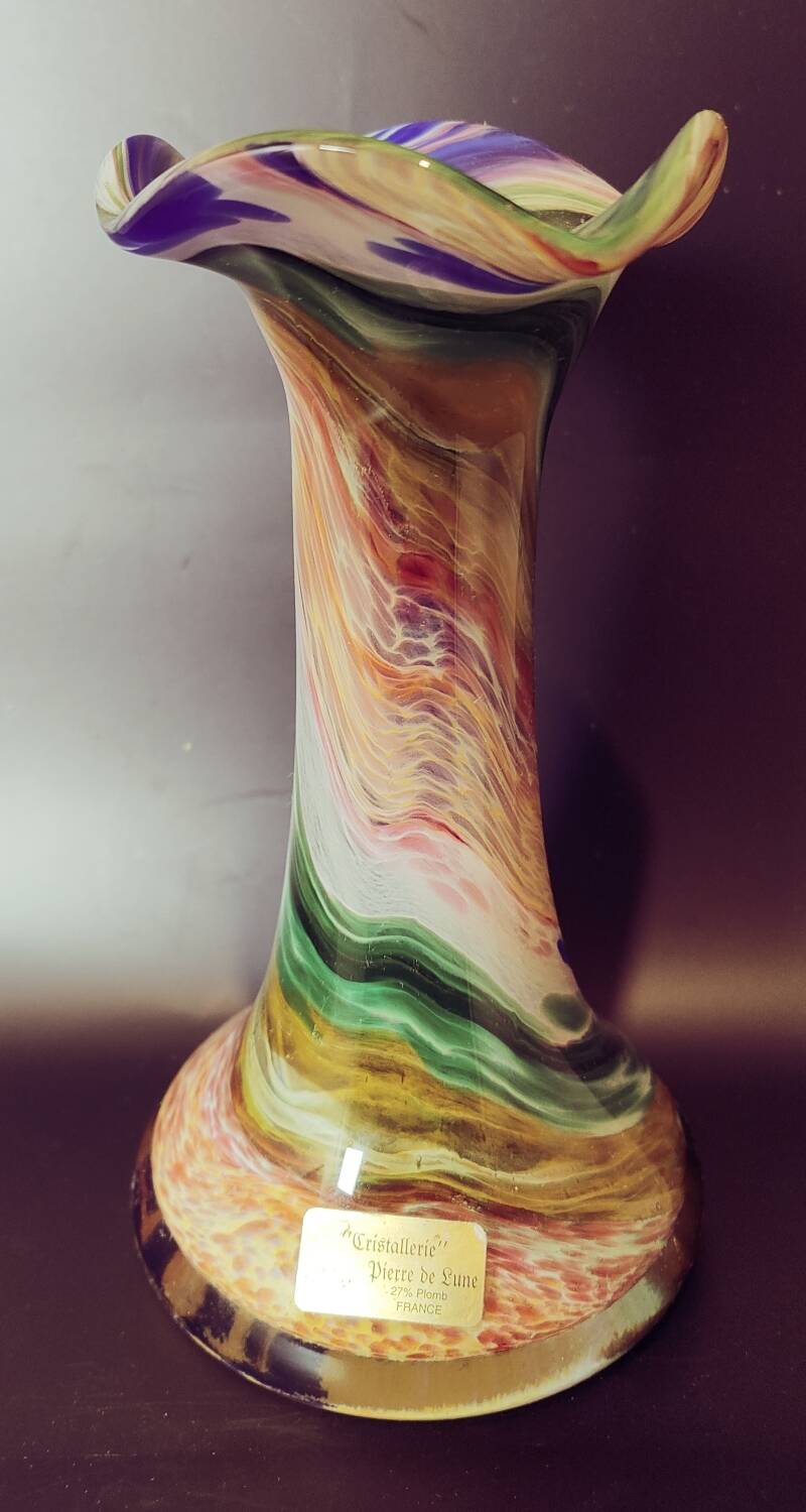 Blown glass vase from Cristallerie Pierre de Lune