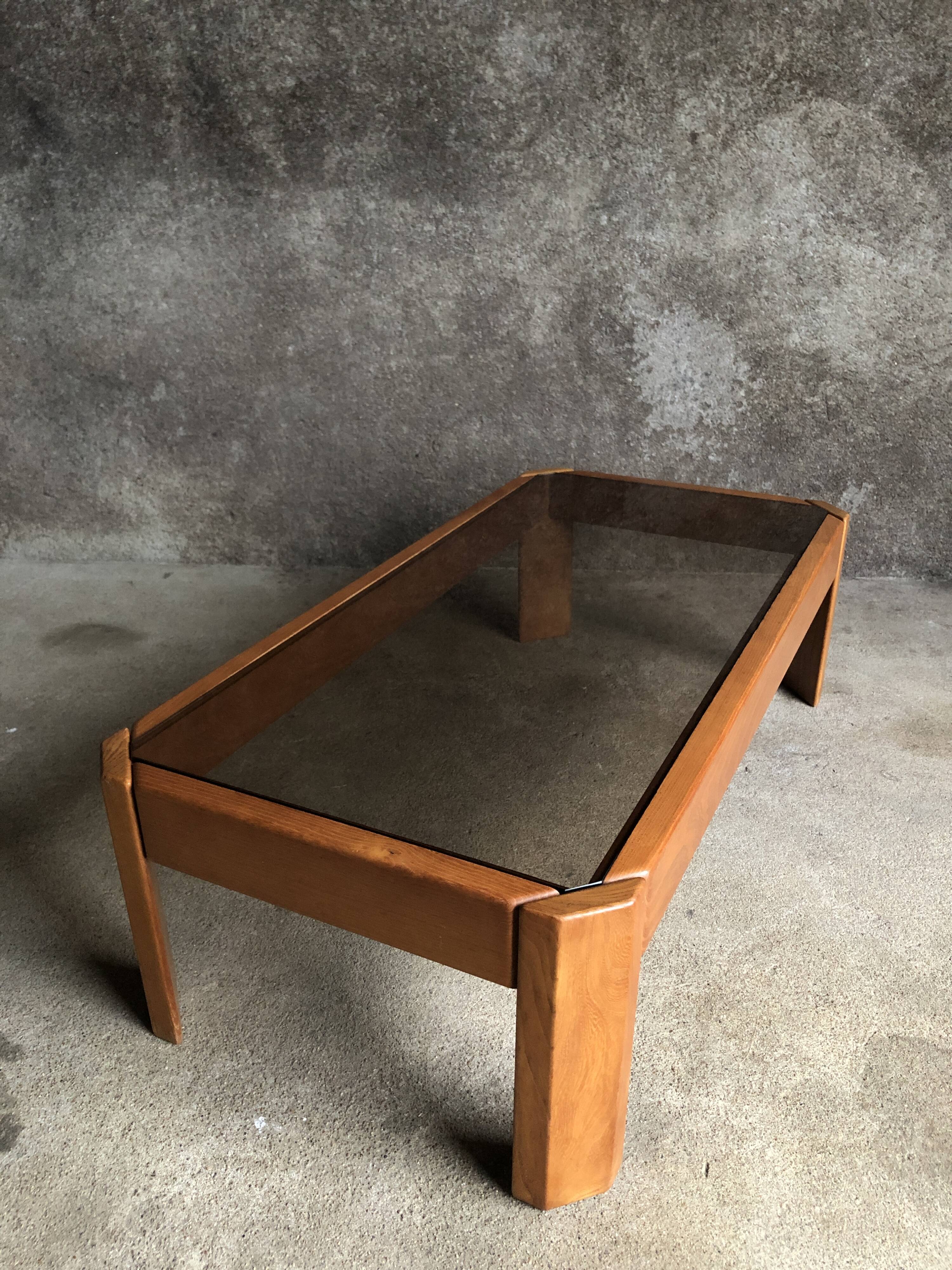 Coffee table in light wood and smoked glass, 1980s