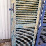 Paire de volets persiennes en bois