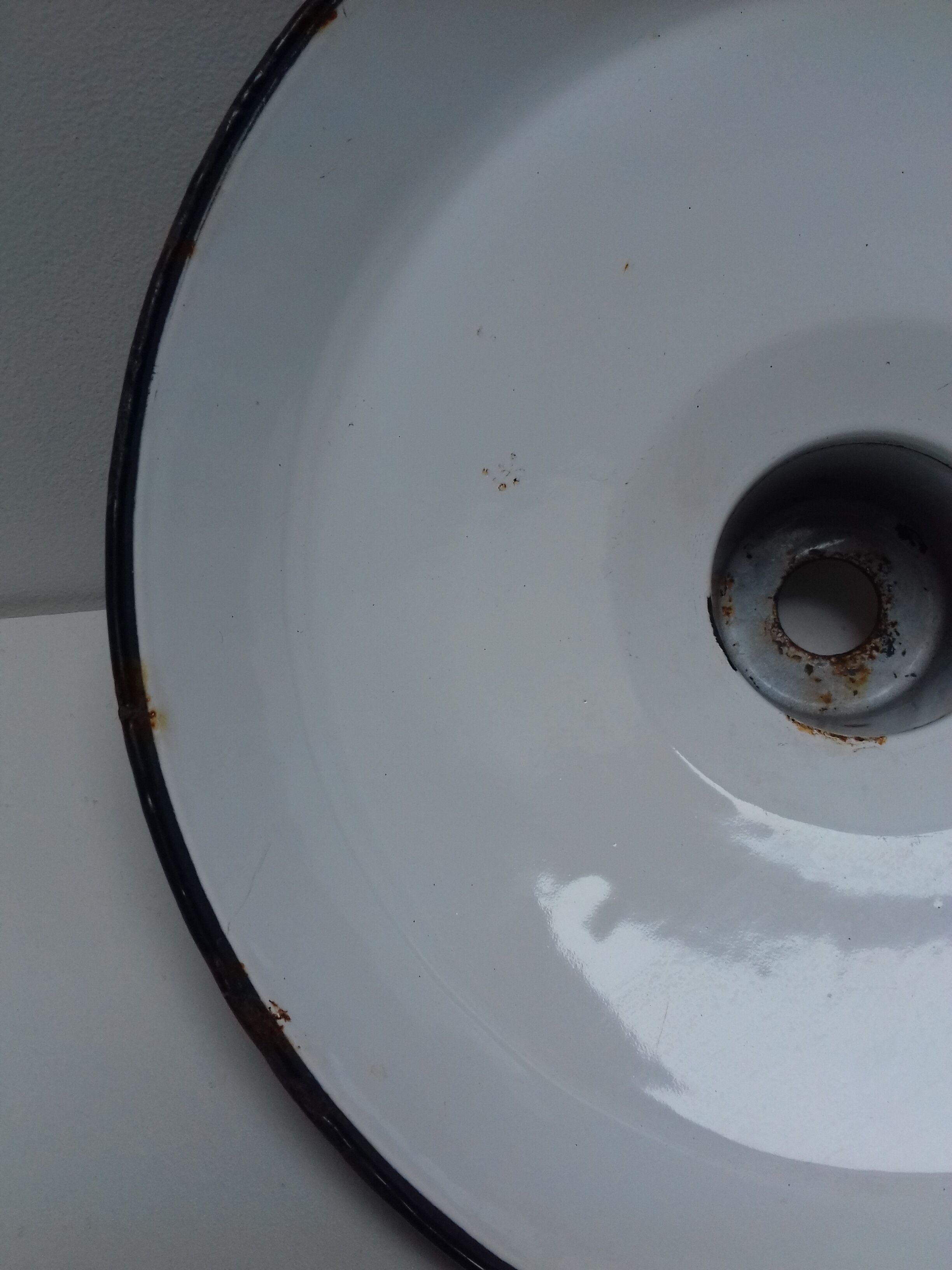 Black enamelled day blind 30cm