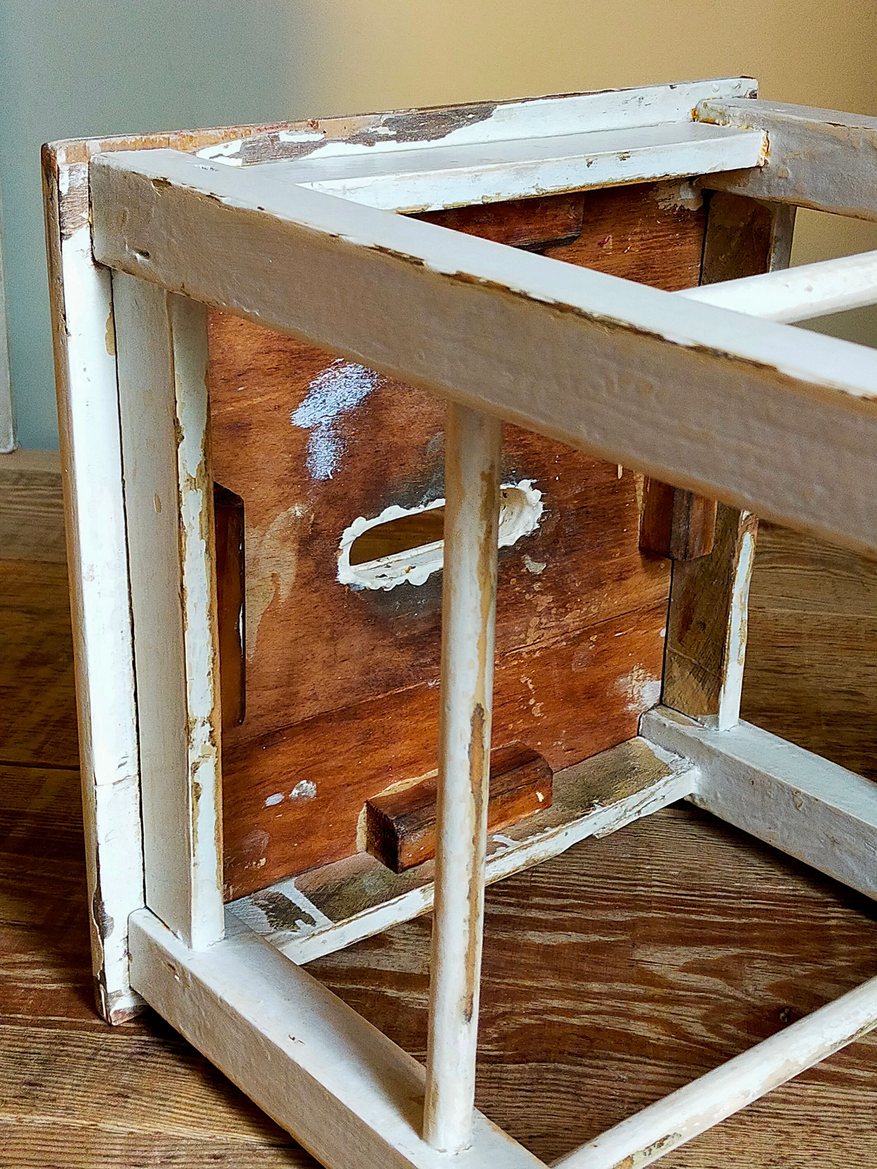 Workshop stool in vintage patinated solid wood