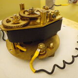 1970 Decoration Shine Receiver Clock with porcelain rose window