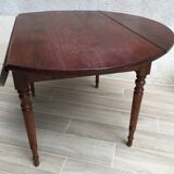 Large table round in rabats in vintage massive oak