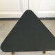 Table basse tripode pieds compas