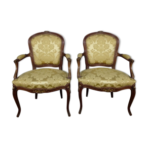 Paire de fauteuils de style louis XV 19eme