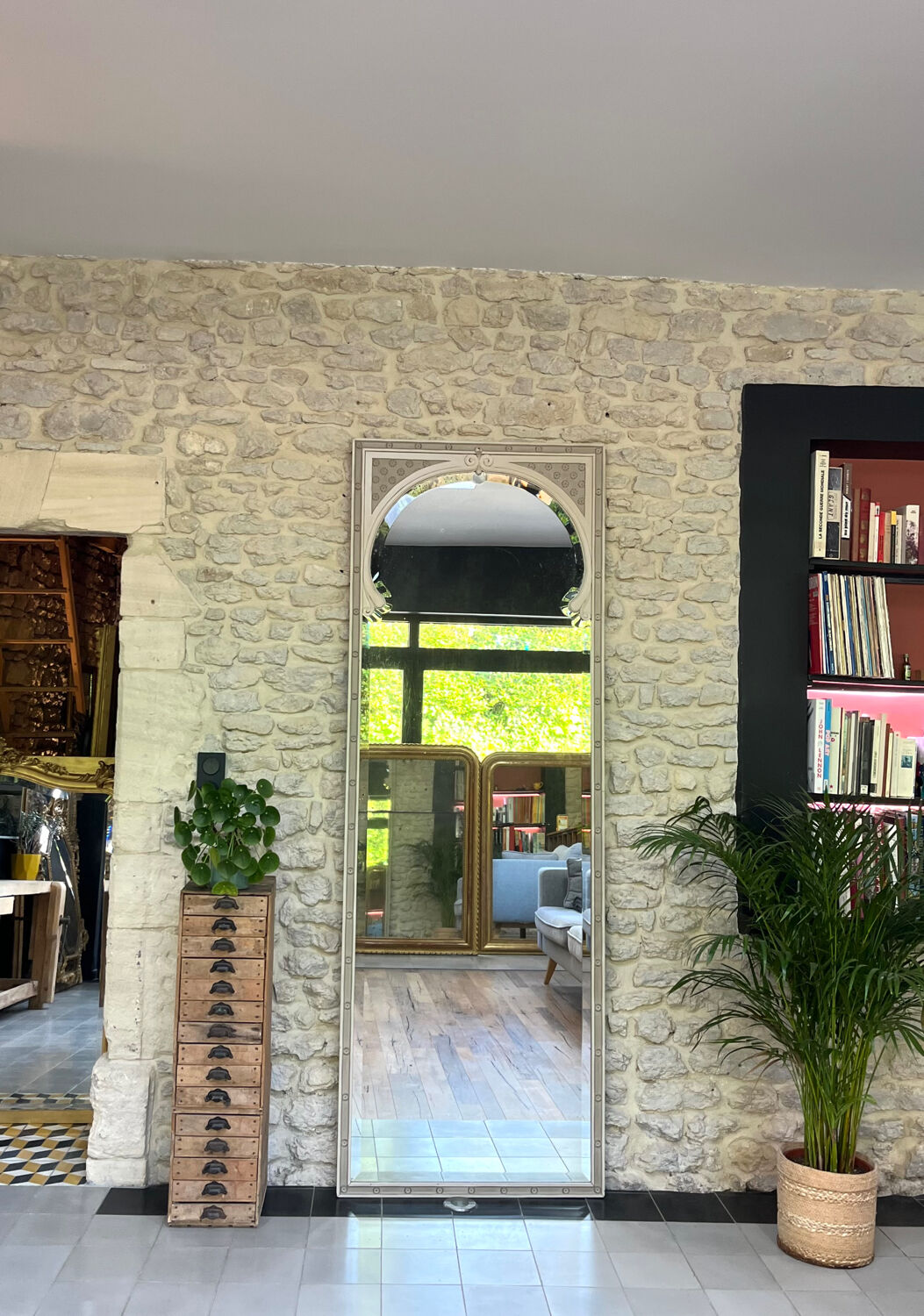 Mirror Mirror period mid-twentieth 230cm / 80,5cm.