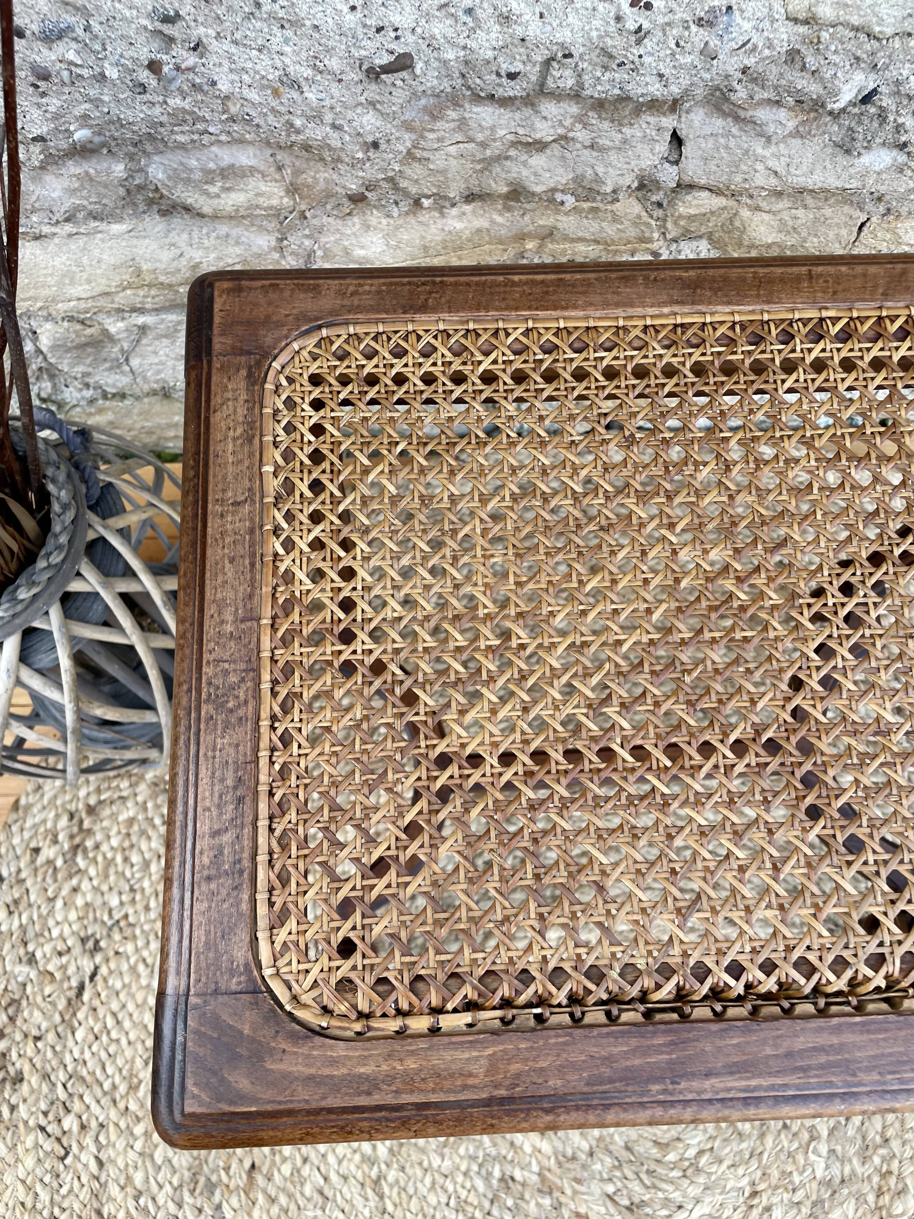 Small canned piano bench