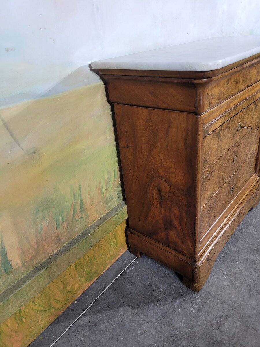 Petite commode époque Louis Philippe en noyer
