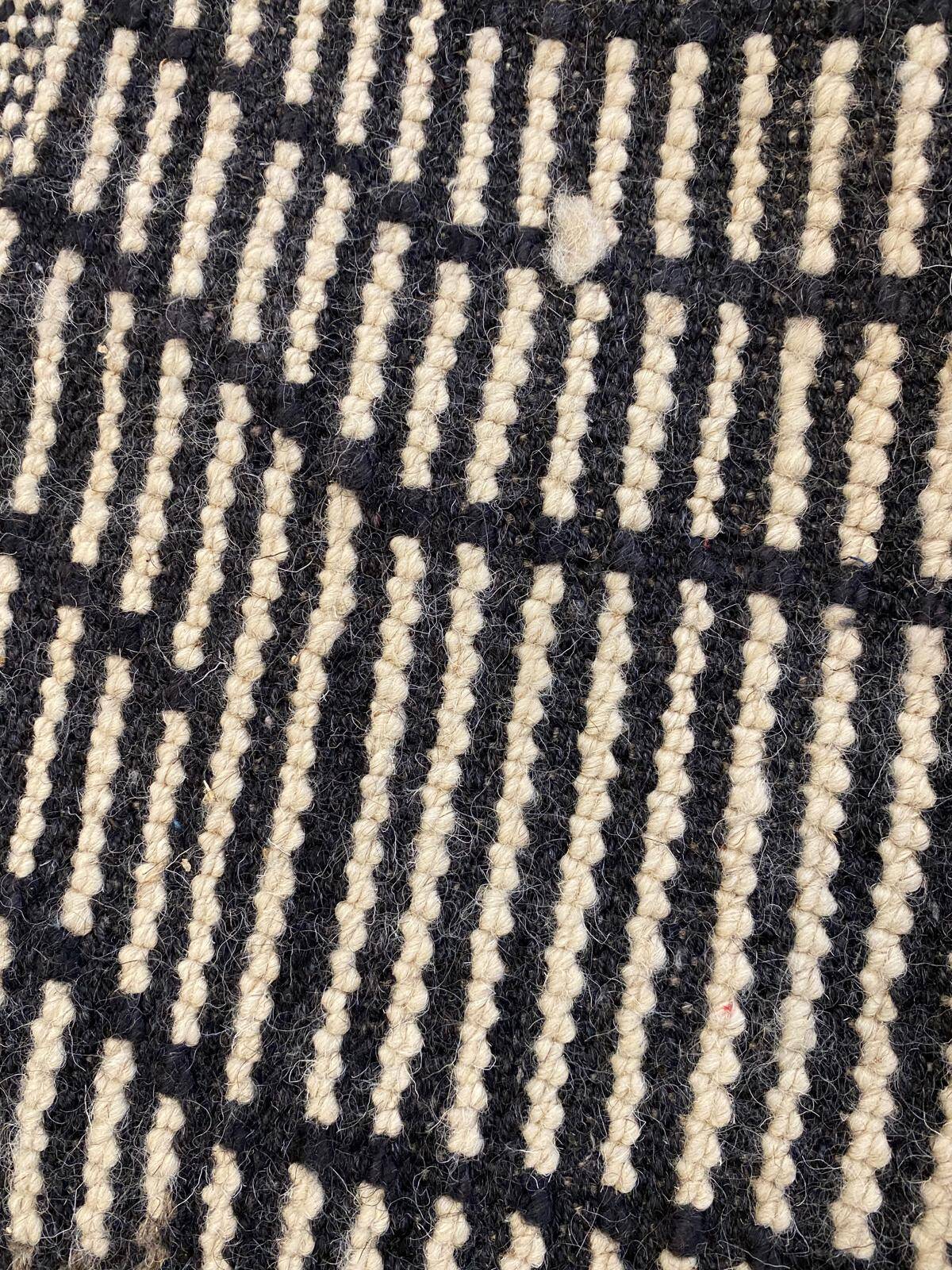 Modern rug