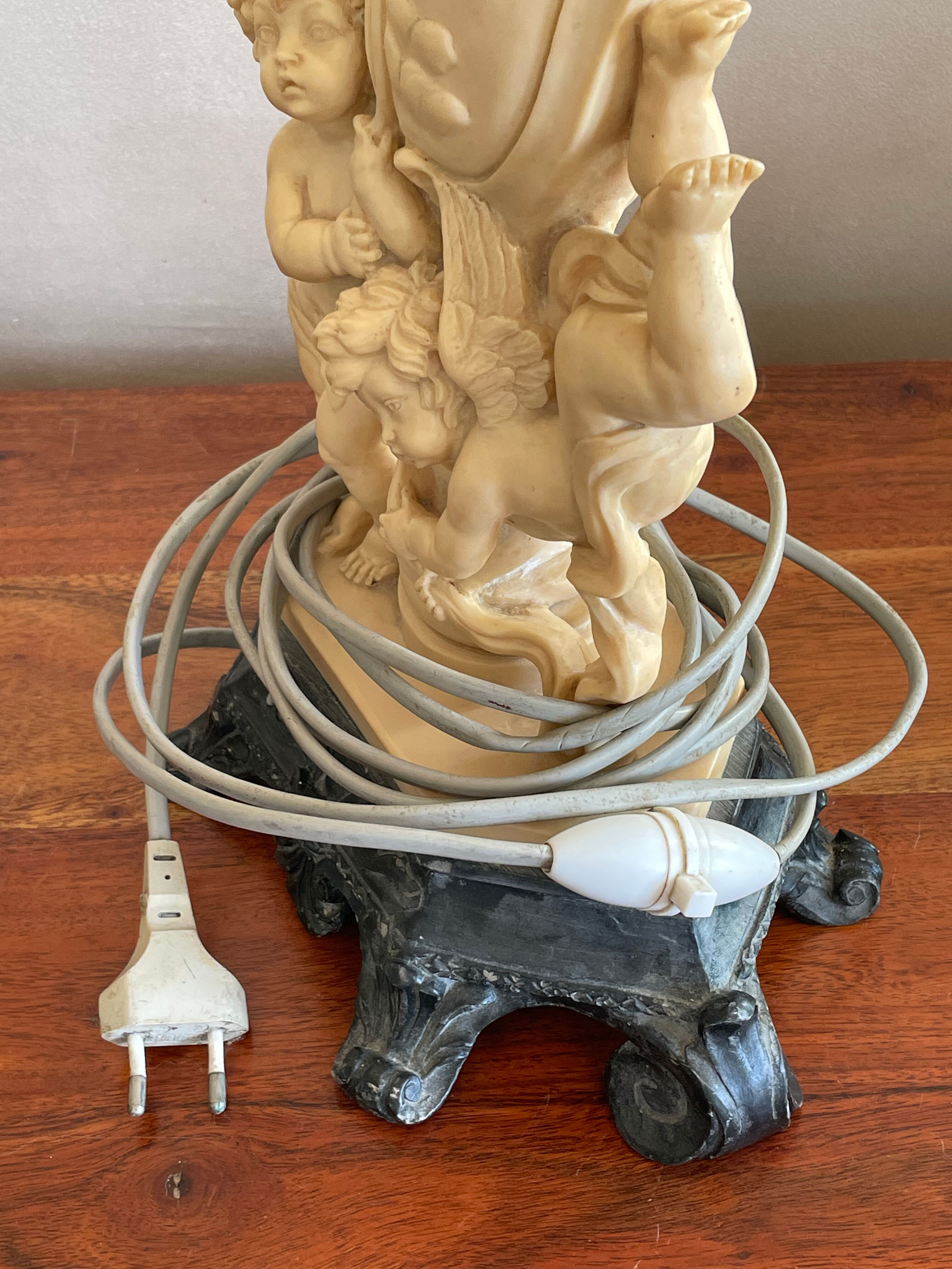 Lamp foot decorations cherubs in Santini resin
