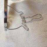 round barber mirror to be put down or suspended 16x18cm