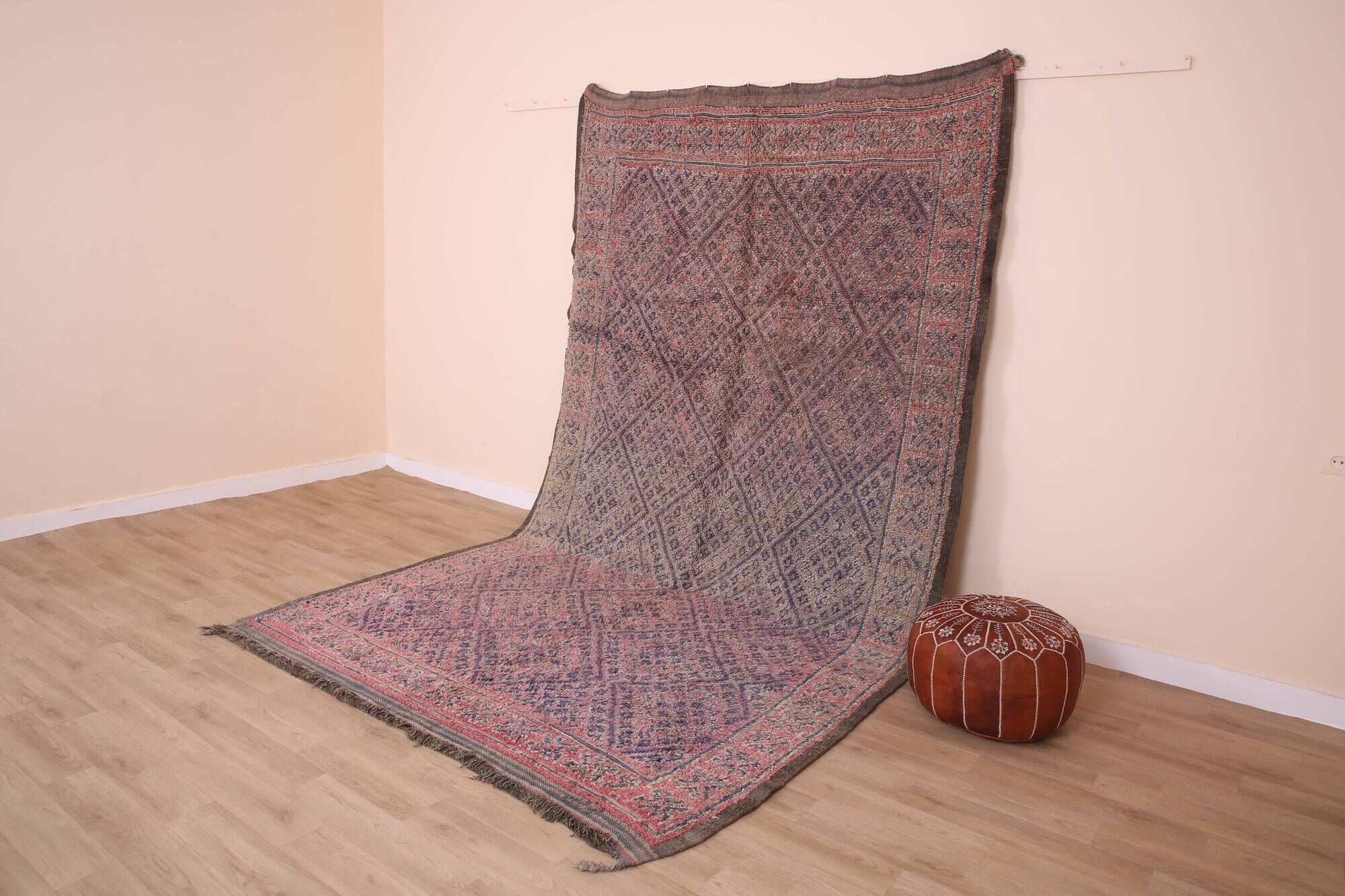 Authentic Vintage Moroccan Rug 203 x 352 cm, Berber Wool Rug, Bohemian Rug