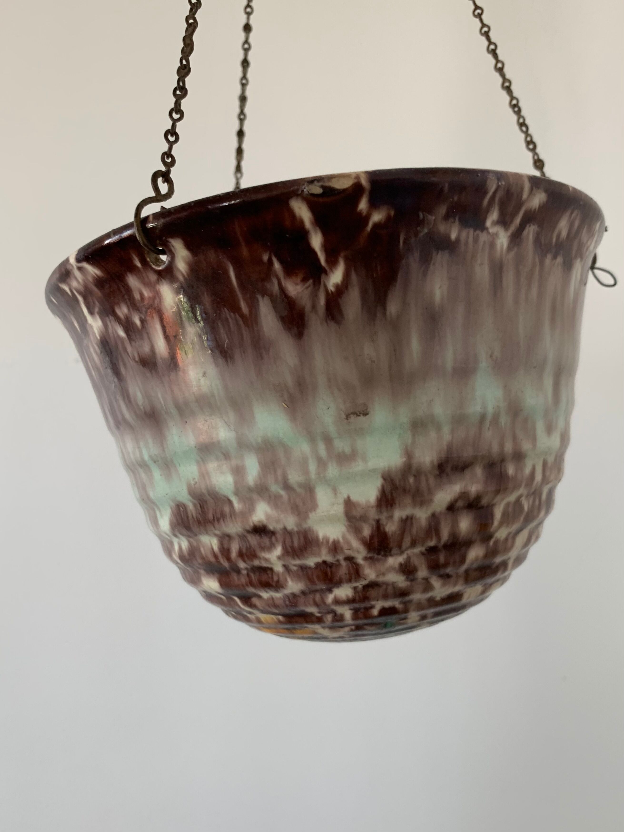 Ceramic plant holder