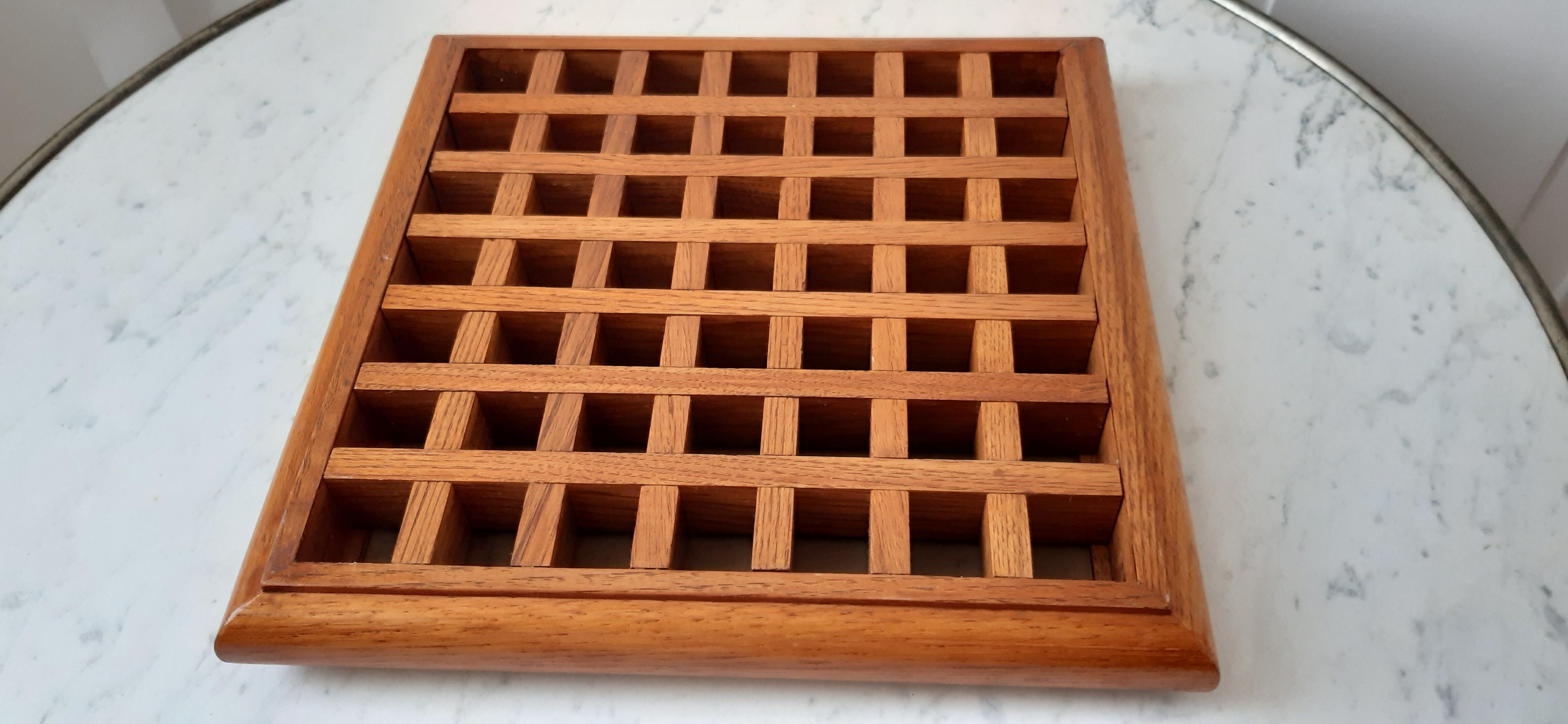 Oak table mat and smoked glass 70s