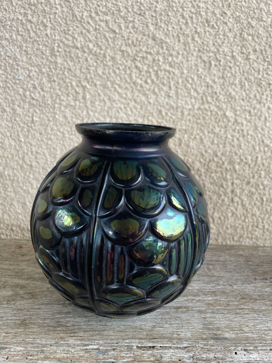 Art Deco Black Sphere Vase with Iridescent Blue Reflections French Manufacture
