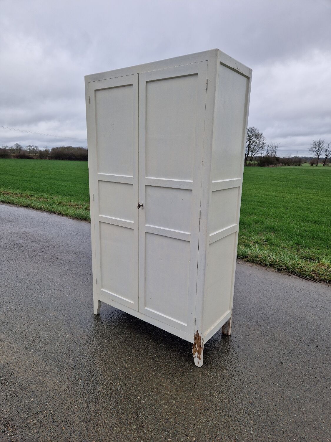 Vintage Parisian wardrobe