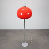 Lampadaire Space Age Guzzini Meblo en plastique et métal chromé, Italie années 1970