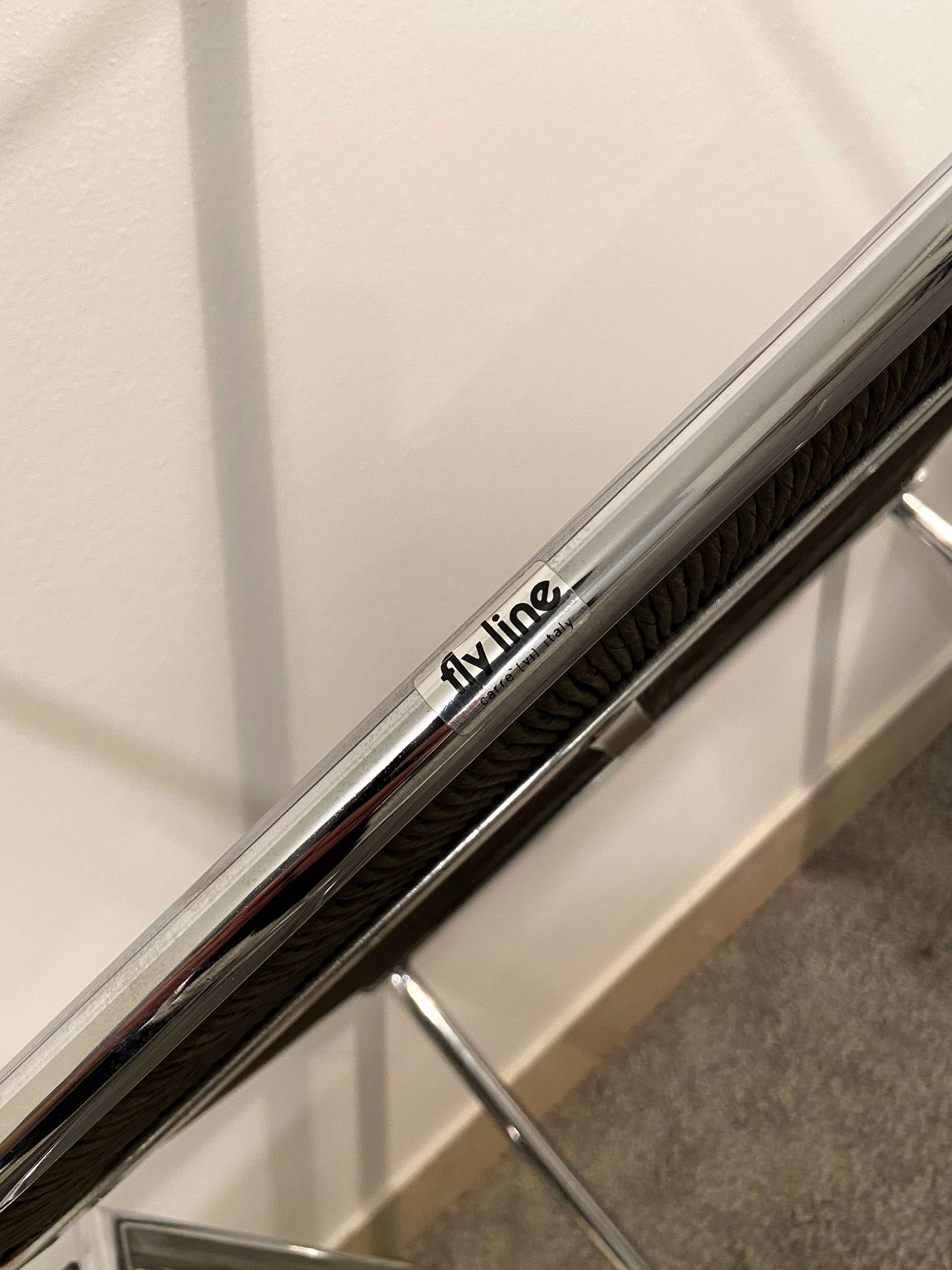 Set of 4 chairs fly line