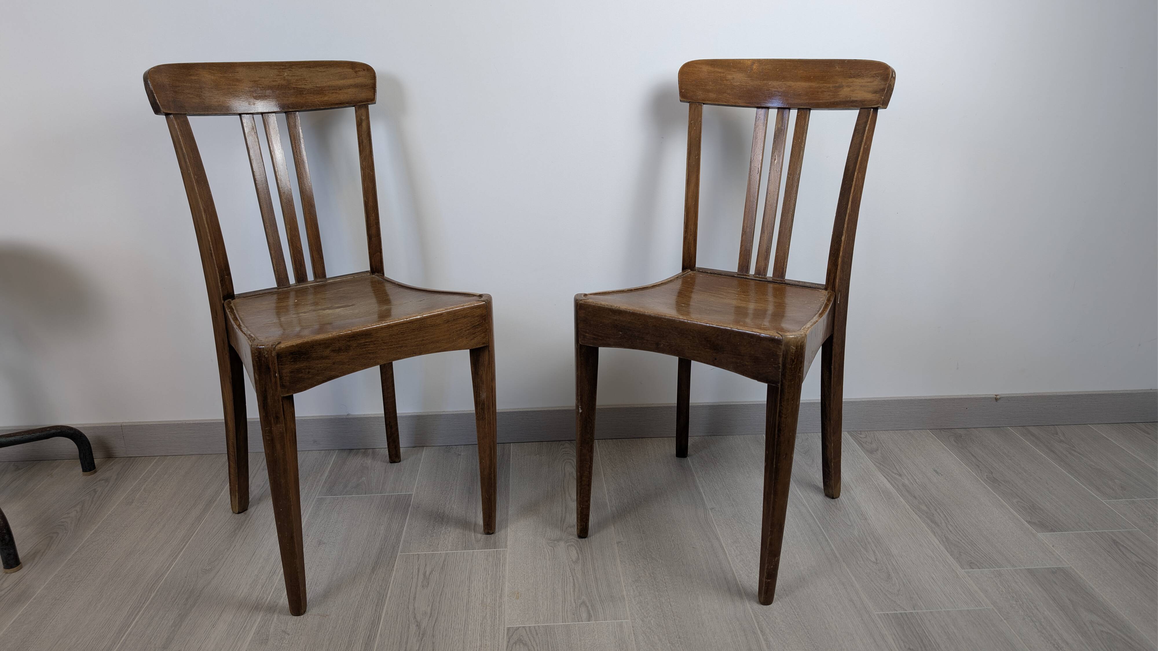 Stella bistro chairs – Vintage pair in wood, retro charm