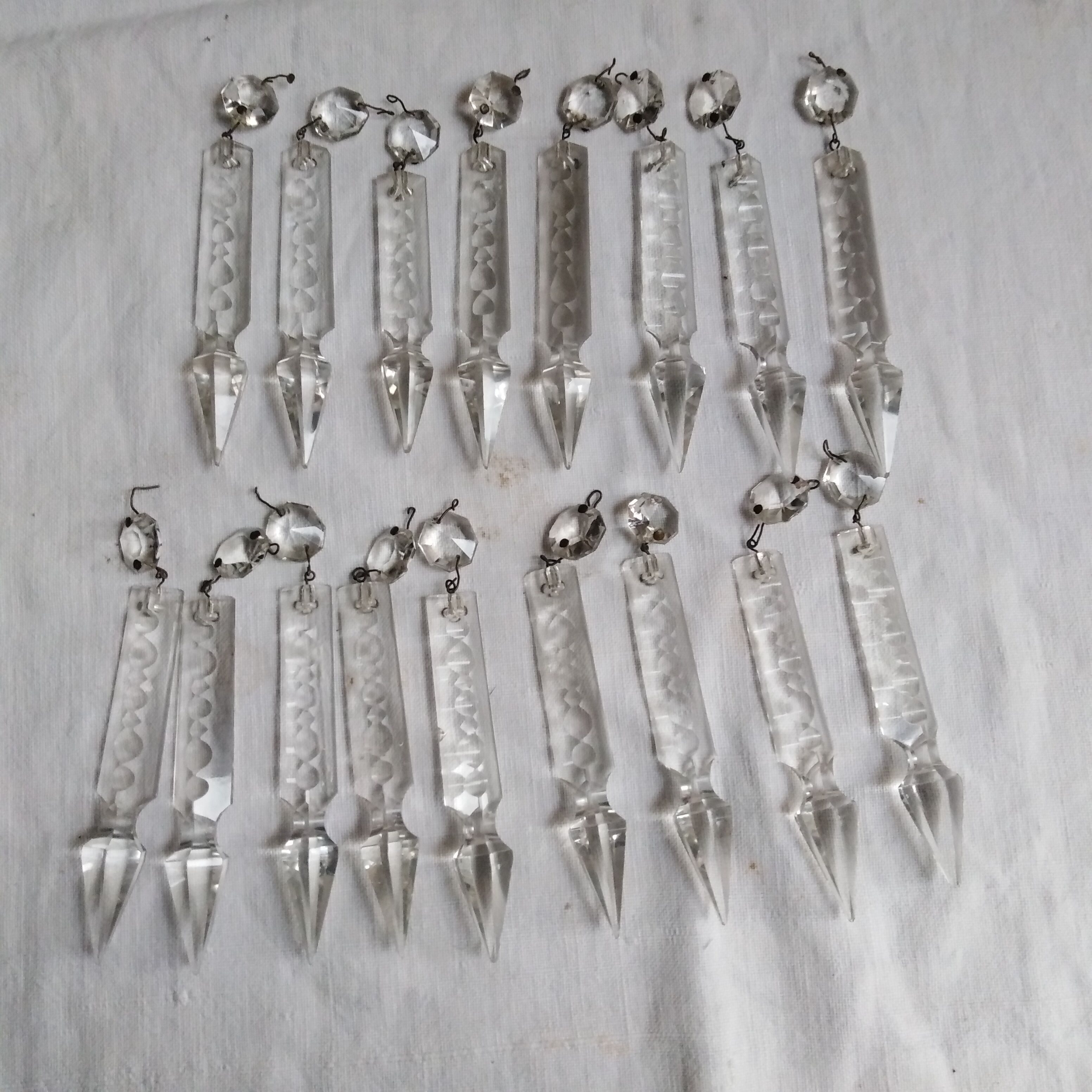 Art deco crystal hanging