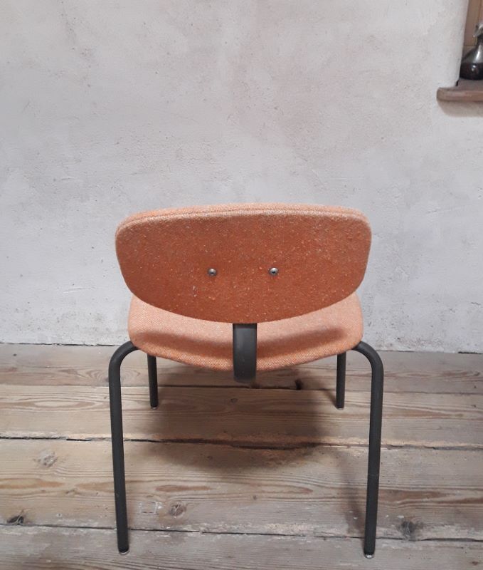 Set of 3 Steelcase Strafor chairs