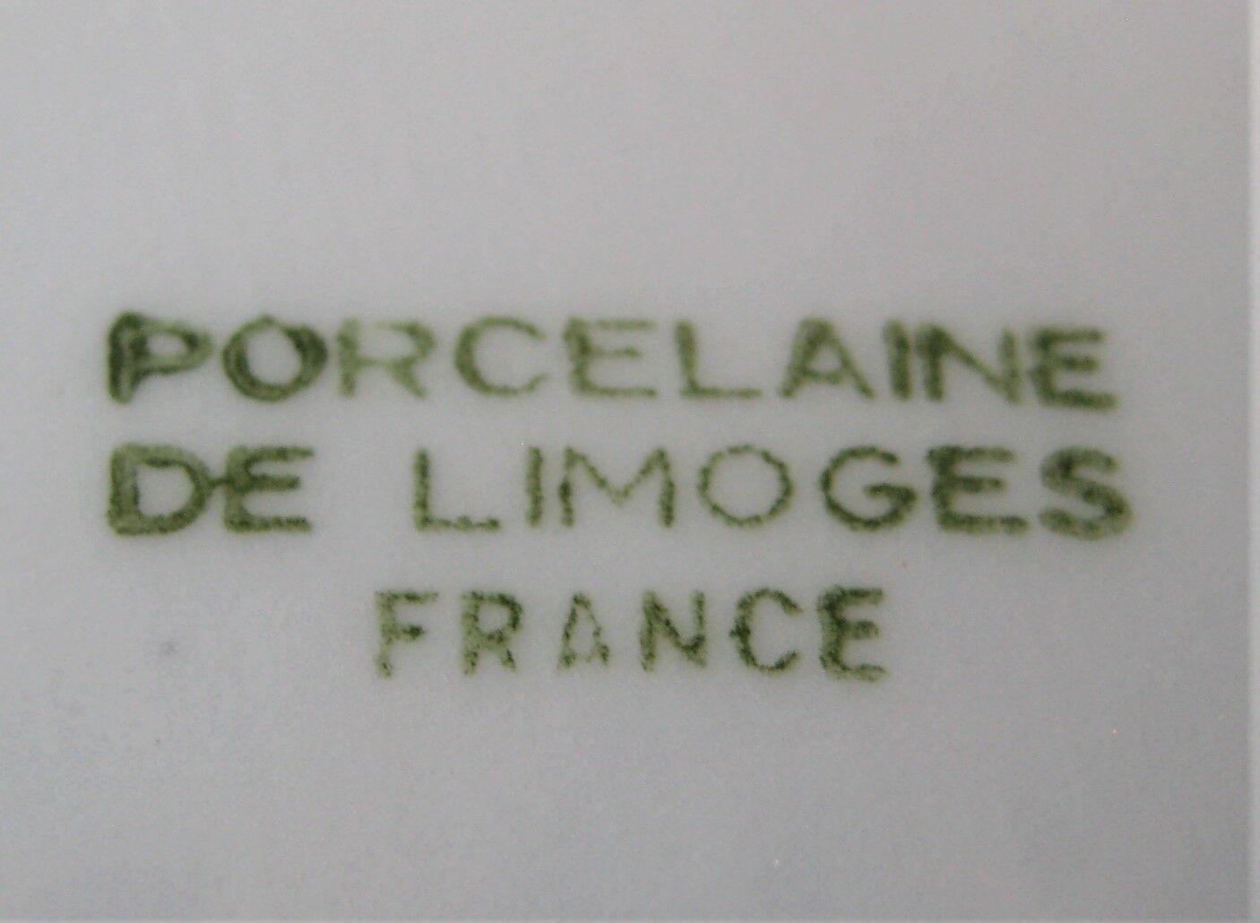 Porcelain jewelry box