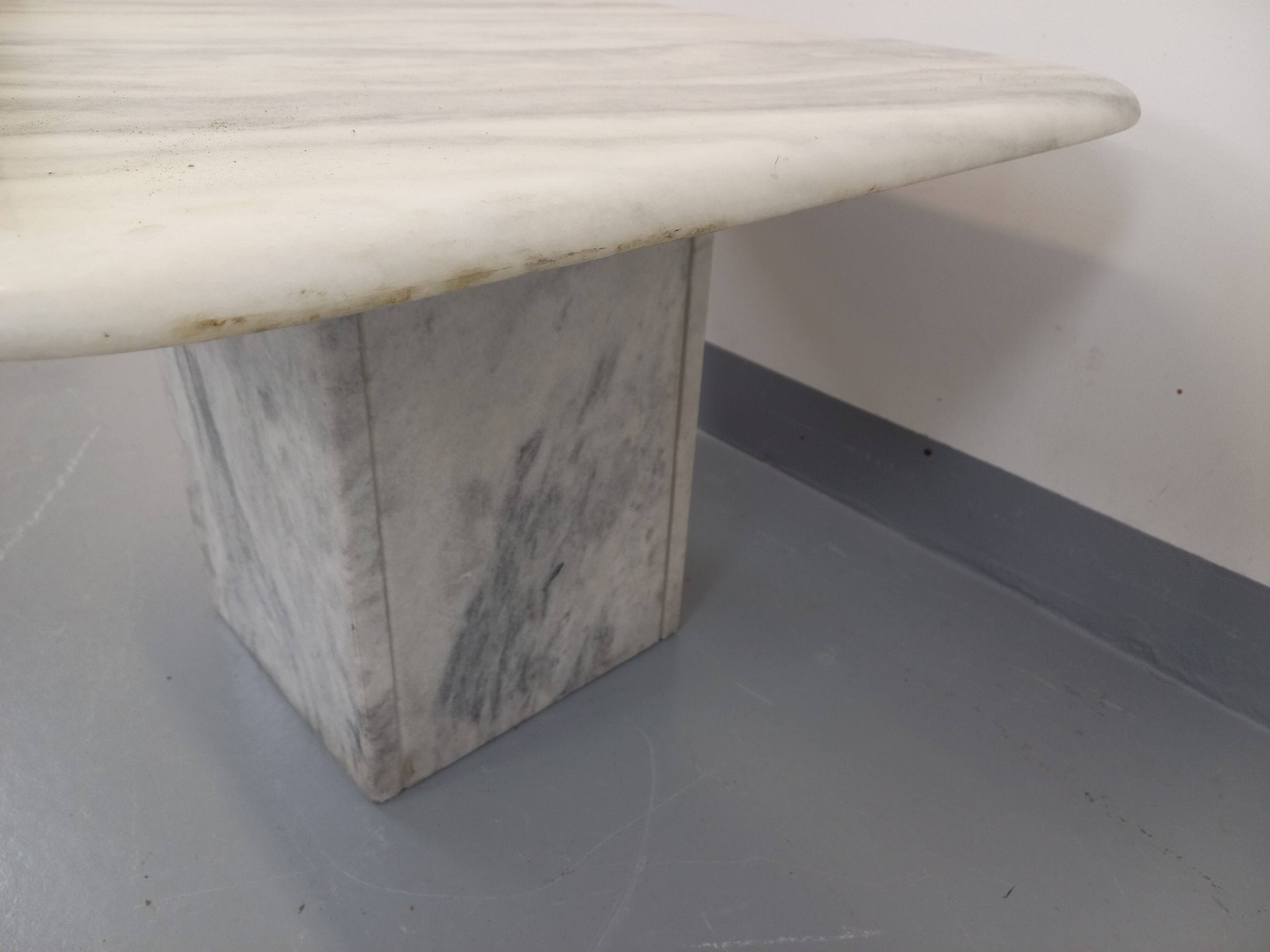 Vintage white marble coffee table from the 70s