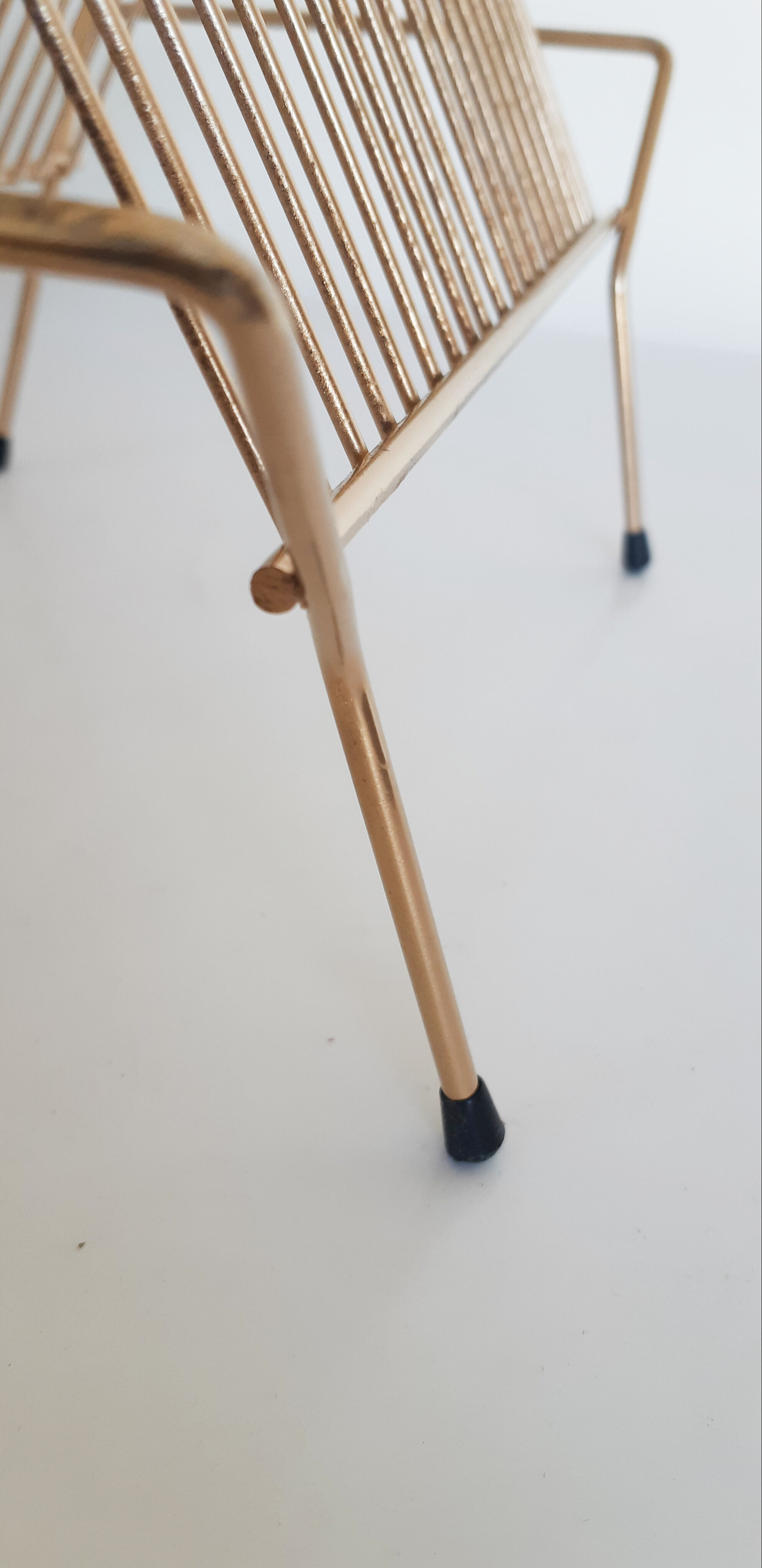 45 rpm vinyl record holder