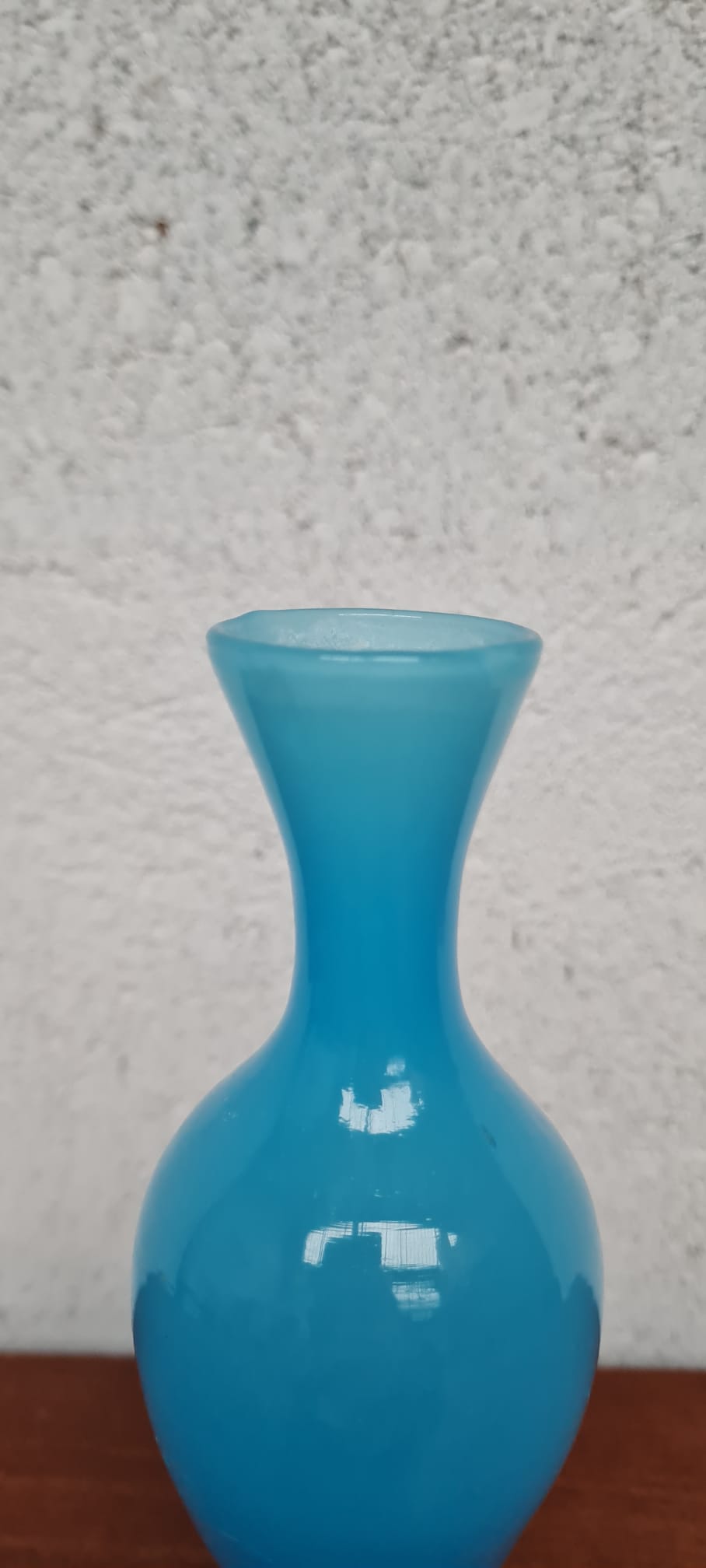 Blue and white opaline vase