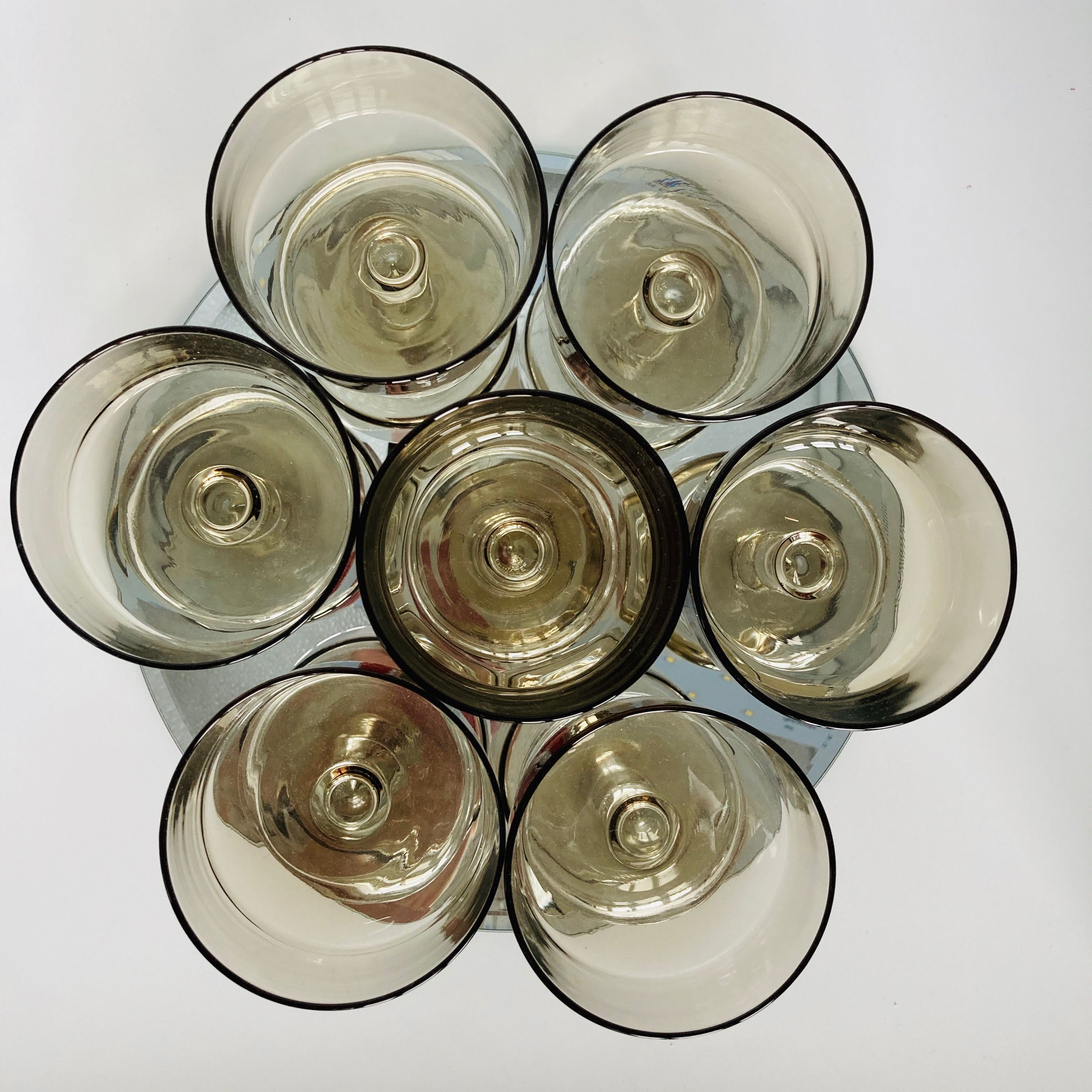 Champagne cups in smoked glass, Luminarc France 1970