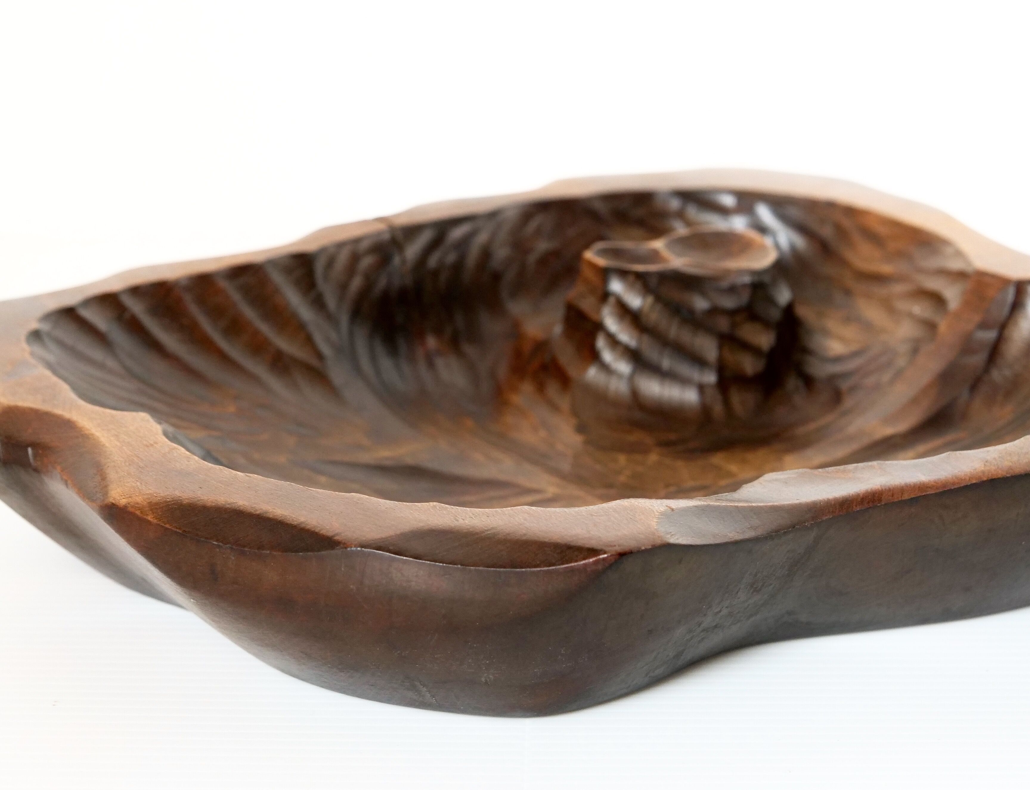 Brutalist dish in vintage gougé wood