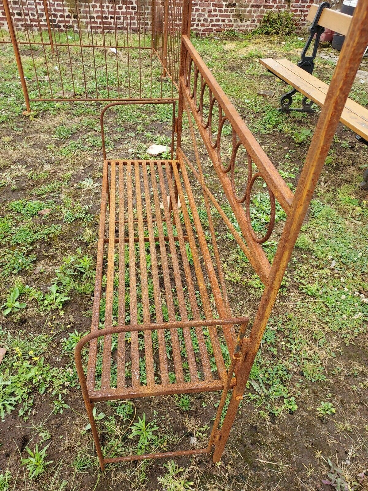 Gloriette / iron garden pergola with 2 benches