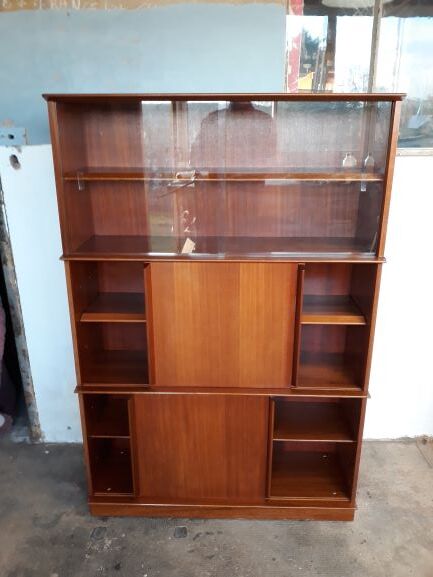 Vintage Oscar lounge bookcase