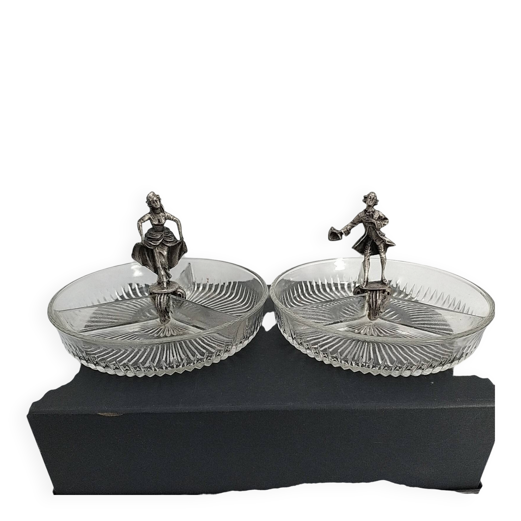 Old small glass and tin servants.