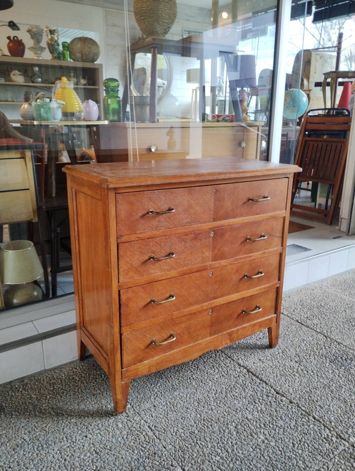 Vintage chest of drawers