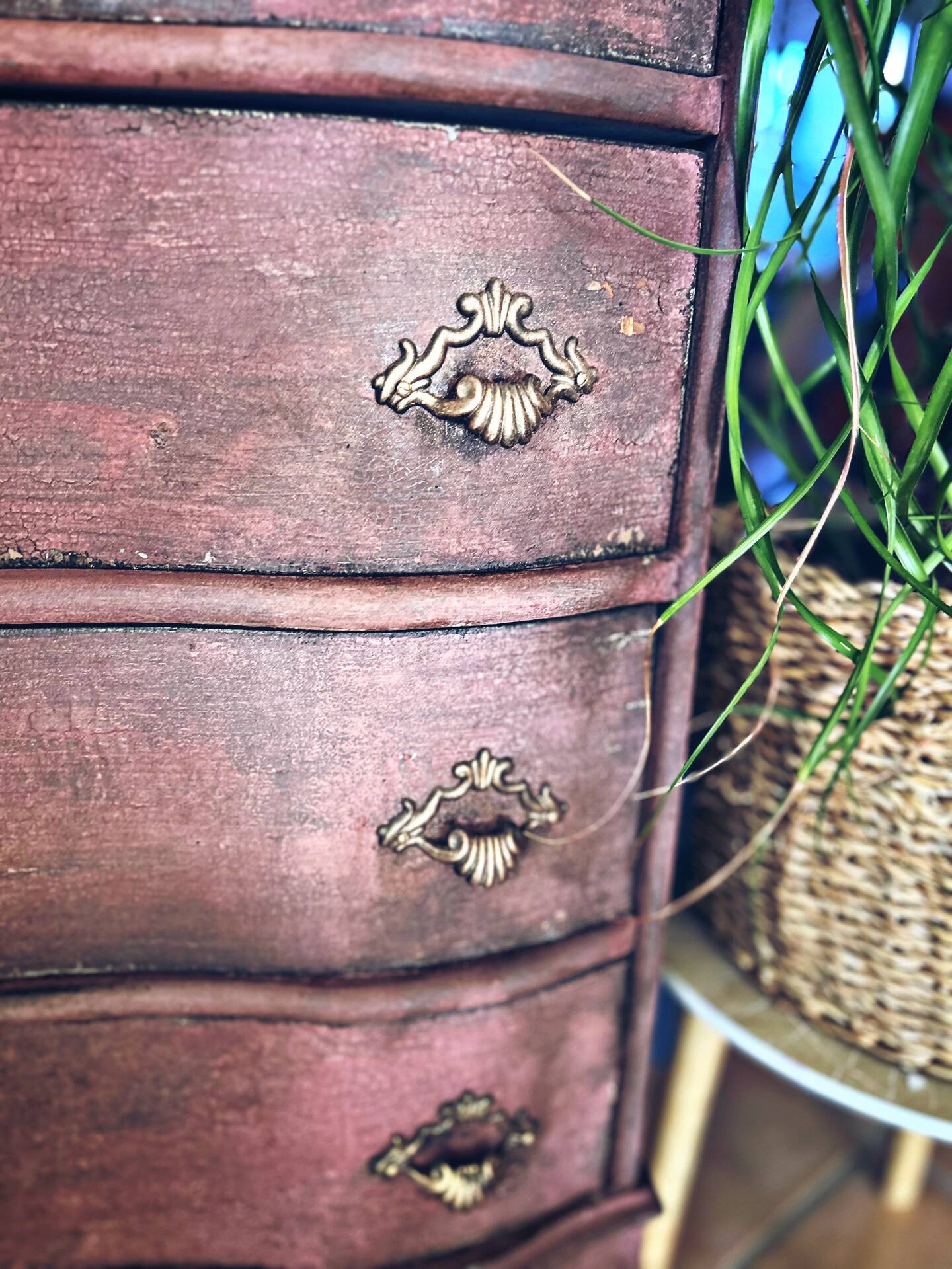 Patinated vintage chest of drawers