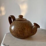 Speckled stoneware teapot 🫖