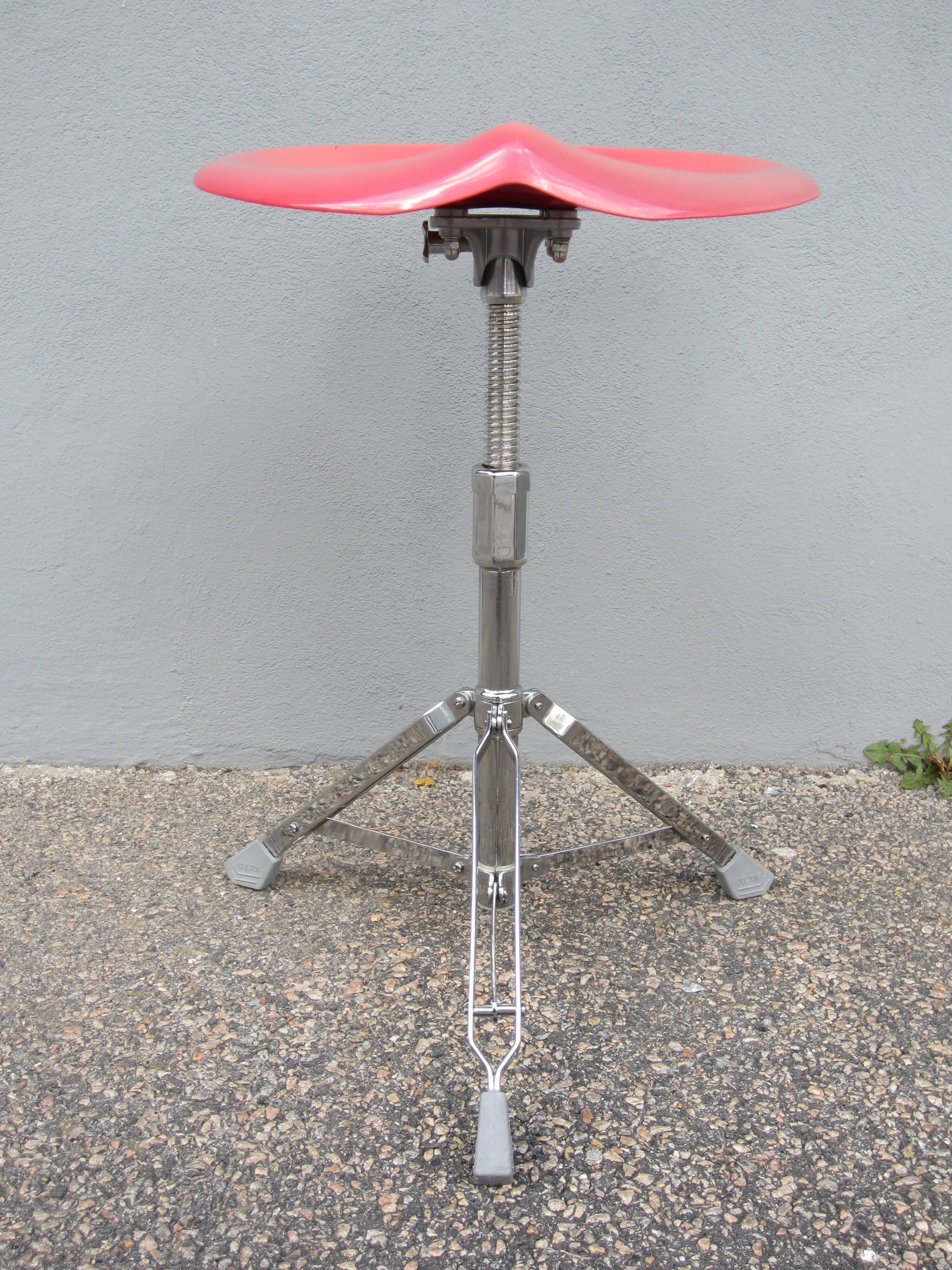 Tabouret japonais Dulton par Yasu Sasamoto