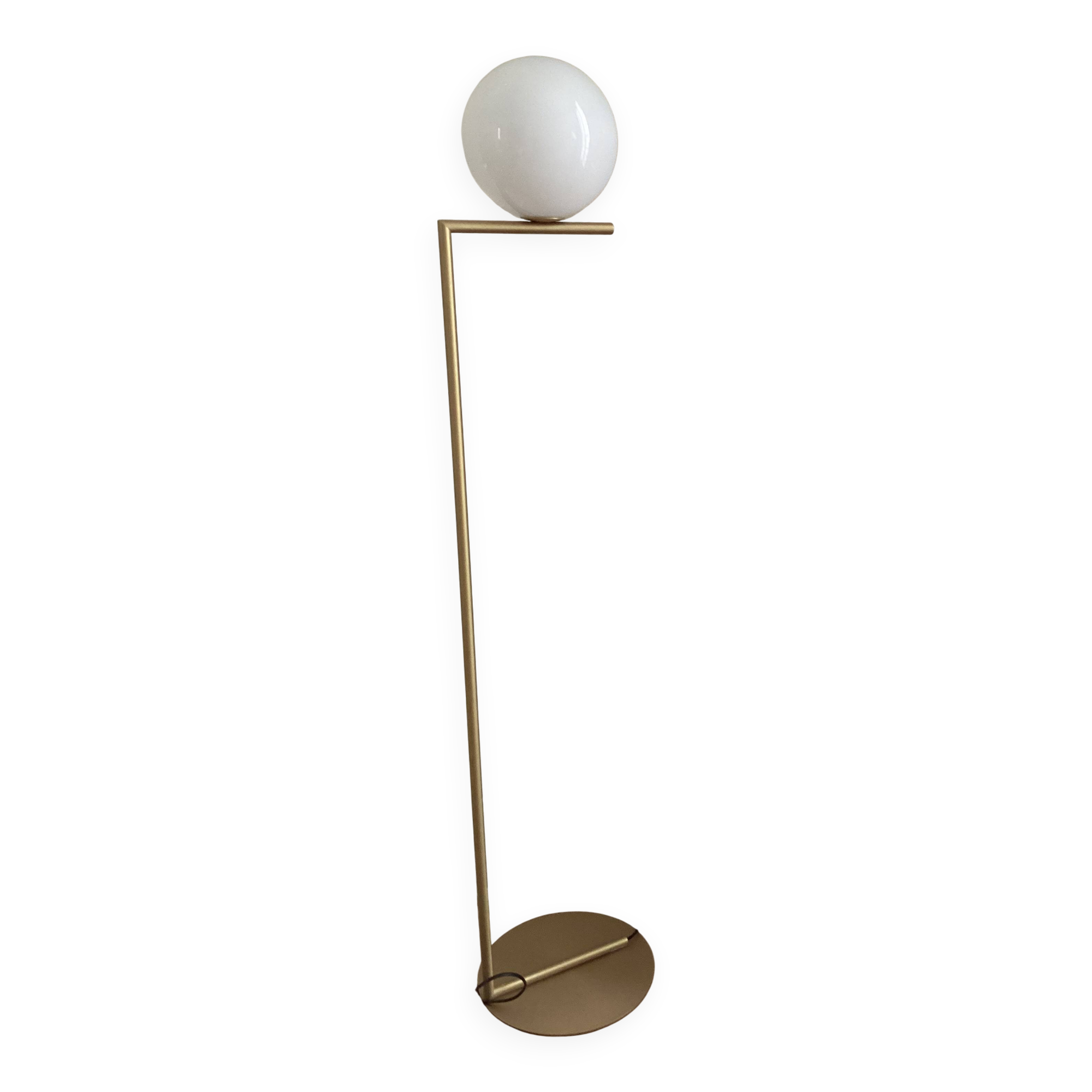 Floor lamp