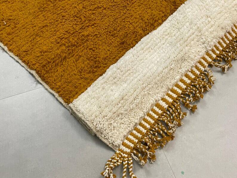 Luxury Handmade Rug 250cm x 150cm