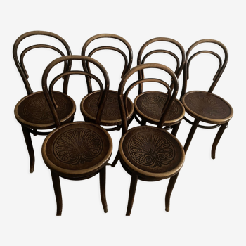 6 chaises bistrot signées Thonet