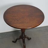 18th century Georgian wine table with reclining mahogany tray